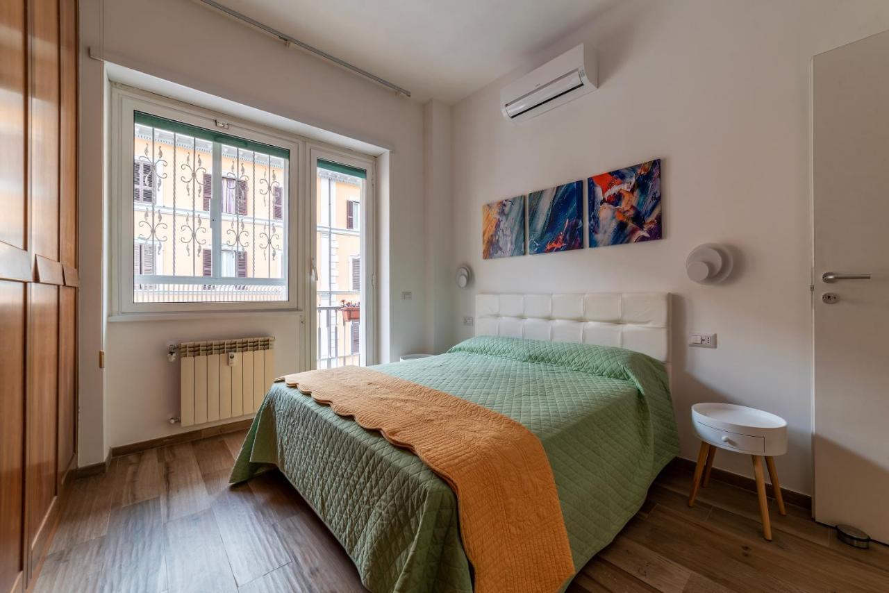 Piazza Re Di Roma Comfy Apartment Exterior photo